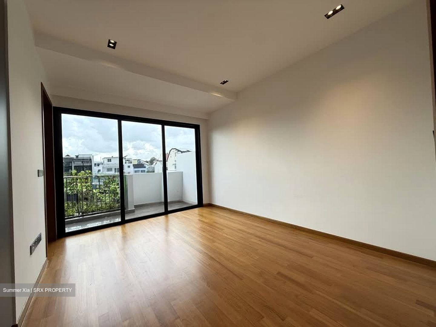Sembawang Straits Estate (D27), Terrace #571392581